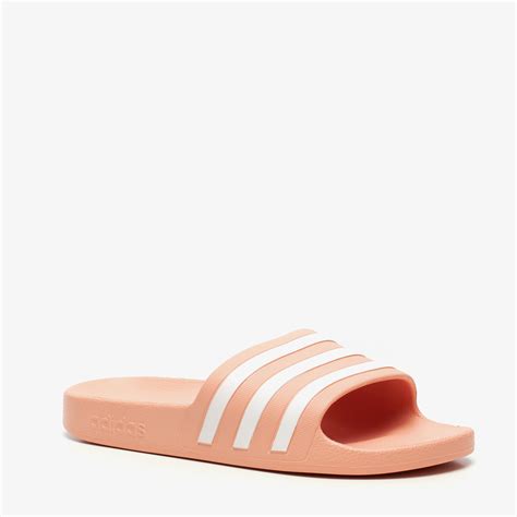 adidas slippers roze